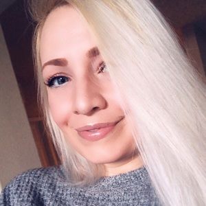 Meet your Posher, Sabrina